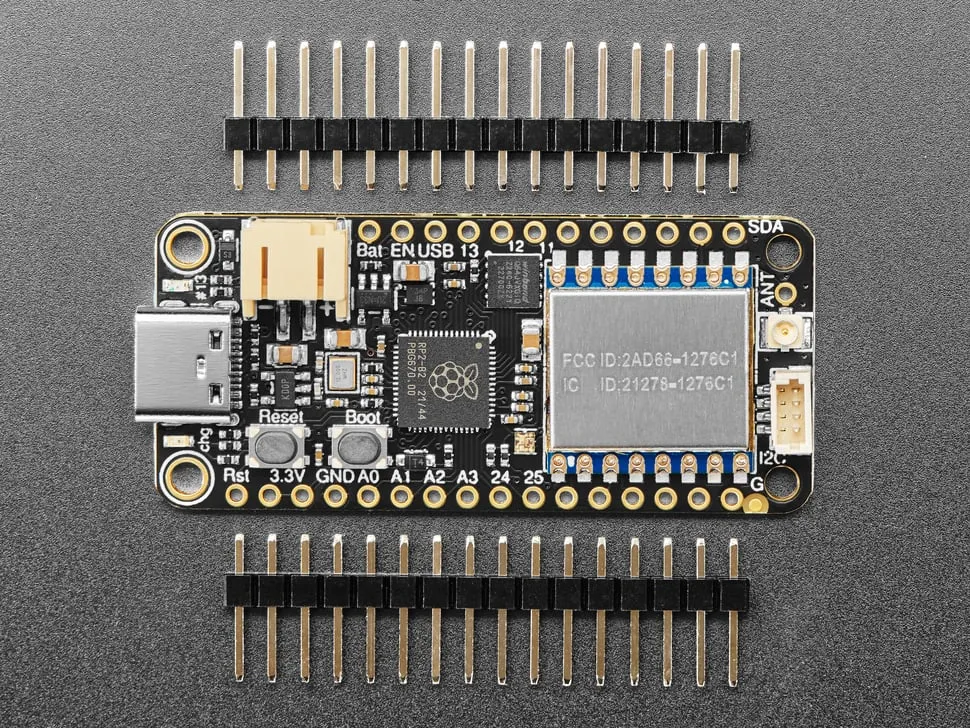 Adafruit Feather RP2040 with RFM95 LoRa Radio - 915MHz